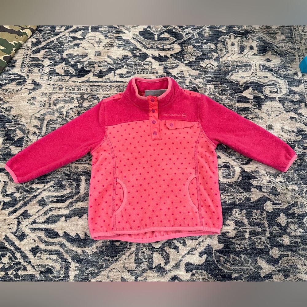 Girls 3T Free Country pull over. Super cute, excellent condition. & warm!
